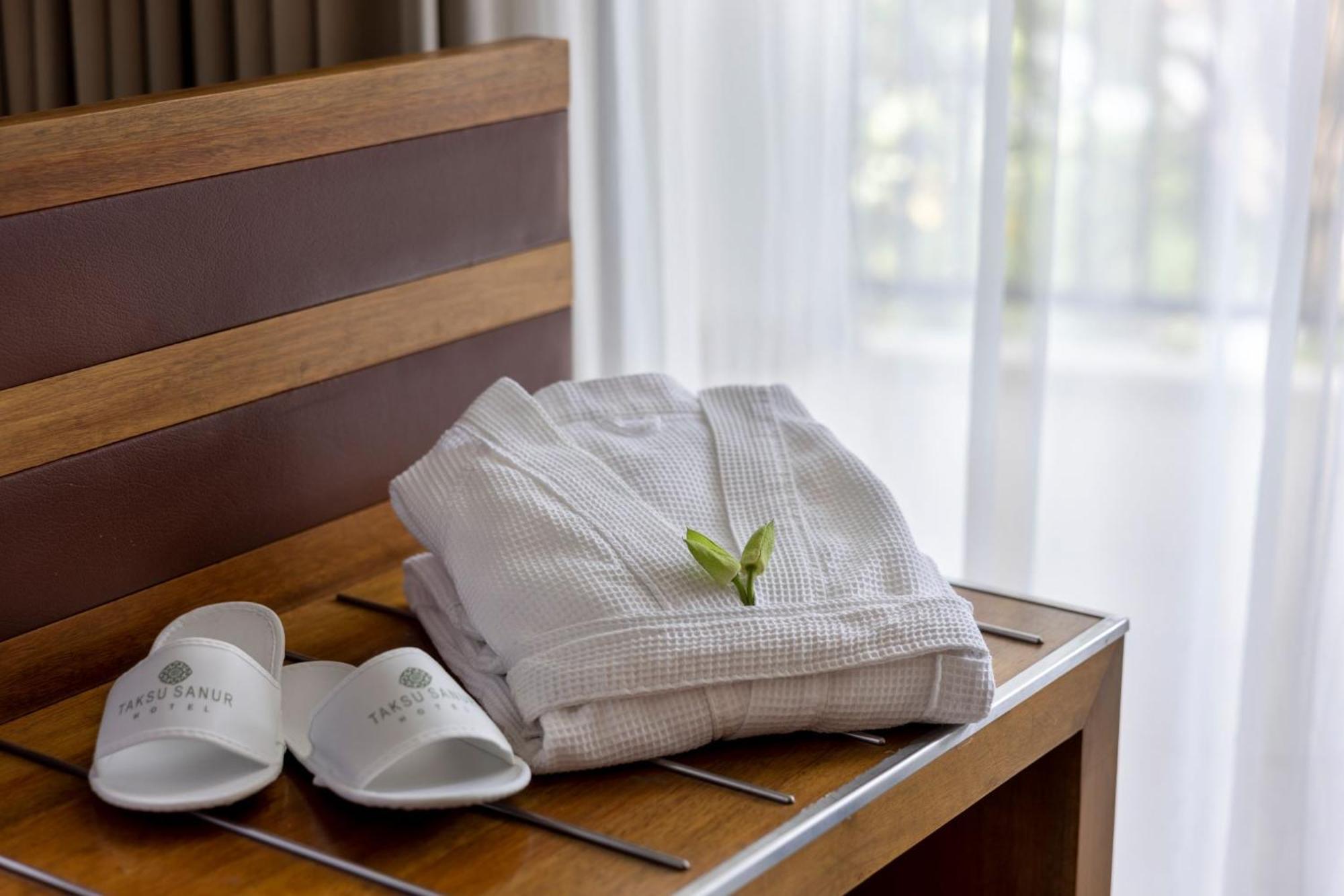 Taksu Sanur Hotel Екстериор снимка